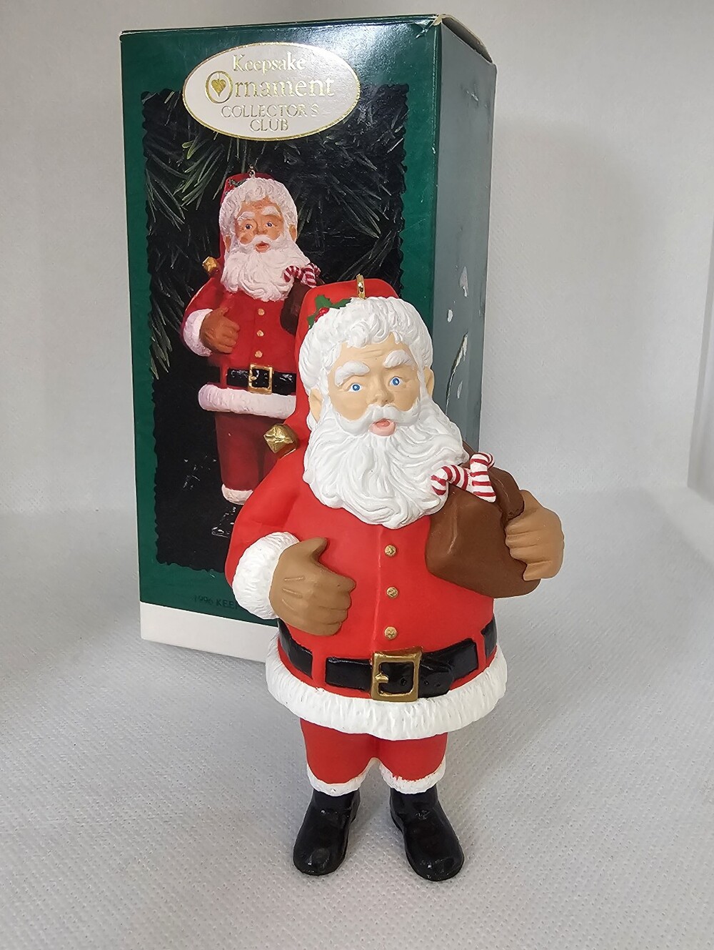 Hallmark Ornament 1996 Santa Claus Membership limited candy cane Collector's cl